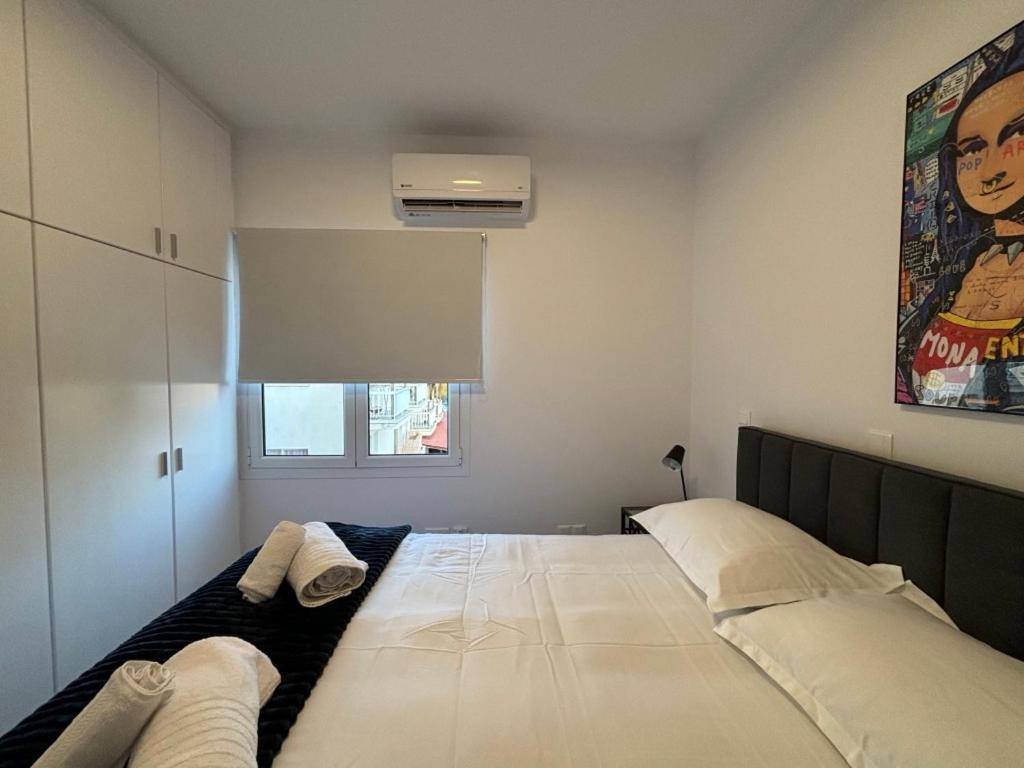 Venus Lighthouse 2B, Sea-View, Paphos Center Apartamento Exterior foto